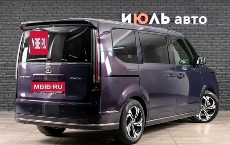 Honda Stepwgn, 2024 год, 3 500 000 рублей, 4 фотография