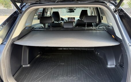 Toyota RAV4, 2021 год, 3 090 000 рублей, 11 фотография