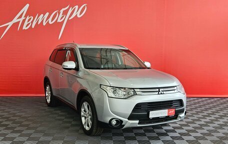 Mitsubishi Outlander III рестайлинг 3, 2014 год, 1 435 000 рублей, 7 фотография