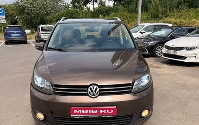 Volkswagen Touran III, 2012 год, 950 000 рублей, 1 фотография