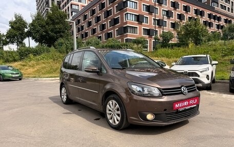 Volkswagen Touran III, 2012 год, 950 000 рублей, 8 фотография