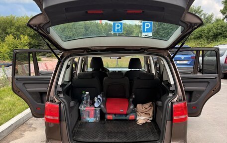 Volkswagen Touran III, 2012 год, 950 000 рублей, 30 фотография