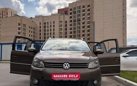 Volkswagen Touran III, 2012 год, 950 000 рублей, 33 фотография