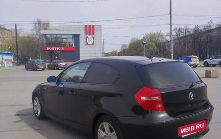 BMW 1 серия, 2007 год, 890 000 рублей, 2 фотография