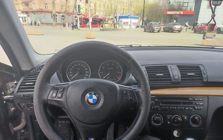 BMW 1 серия, 2007 год, 890 000 рублей, 6 фотография