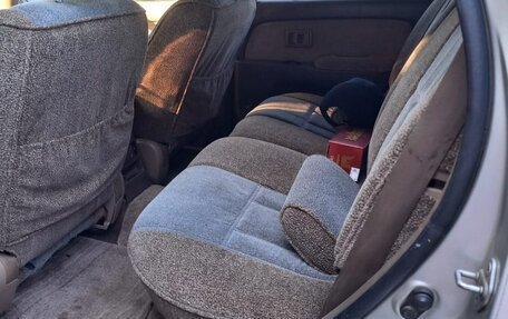 Toyota Hilux Surf III рестайлинг, 1999 год, 985 000 рублей, 6 фотография
