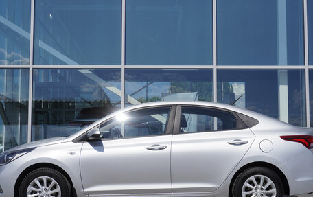 Hyundai Solaris II рестайлинг, 2019 год, 1 313 000 рублей, 8 фотография