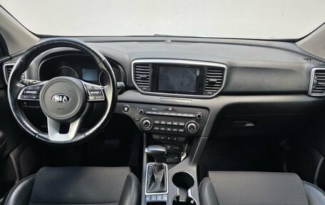 KIA Sportage IV рестайлинг, 2019 год, 2 300 000 рублей, 11 фотография