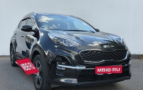 KIA Sportage IV рестайлинг, 2019 год, 2 300 000 рублей, 3 фотография