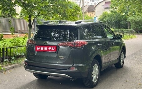 Toyota RAV4, 2015 год, 2 630 000 рублей, 6 фотография