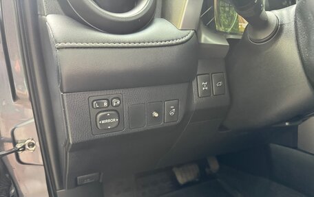 Toyota RAV4, 2015 год, 2 630 000 рублей, 15 фотография