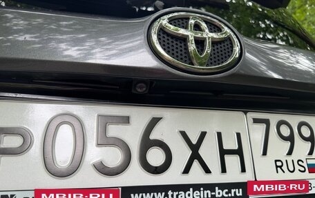Toyota RAV4, 2015 год, 2 630 000 рублей, 21 фотография