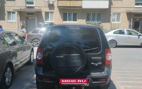Chevrolet Niva I рестайлинг, 2010 год, 450 000 рублей, 3 фотография