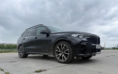 BMW X7, 2021 год, 10 700 000 рублей, 2 фотография