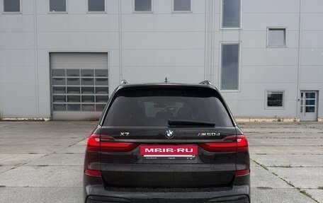 BMW X7, 2021 год, 10 700 000 рублей, 3 фотография