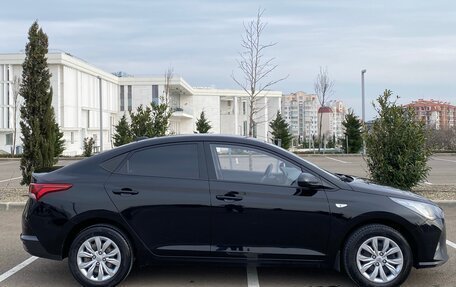 Hyundai Solaris II рестайлинг, 2020 год, 1 500 000 рублей, 4 фотография