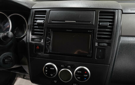 Nissan Tiida, 2010 год, 749 000 рублей, 24 фотография