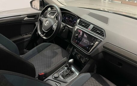 Volkswagen Tiguan II, 2019 год, 2 849 000 рублей, 11 фотография