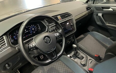 Volkswagen Tiguan II, 2019 год, 2 849 000 рублей, 7 фотография
