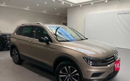 Volkswagen Tiguan II, 2019 год, 2 849 000 рублей, 3 фотография