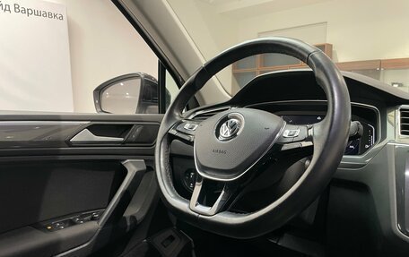Volkswagen Tiguan II, 2019 год, 2 849 000 рублей, 15 фотография