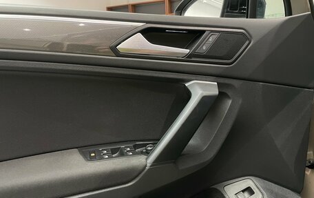 Volkswagen Tiguan II, 2019 год, 2 849 000 рублей, 22 фотография