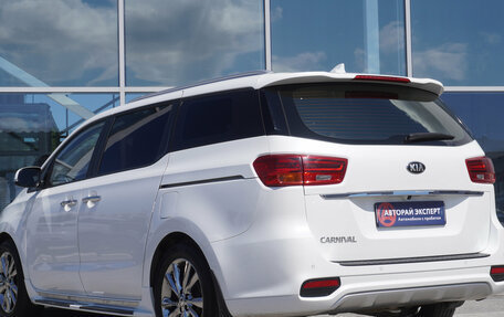 KIA Carnival III, 2020 год, 3 200 000 рублей, 7 фотография