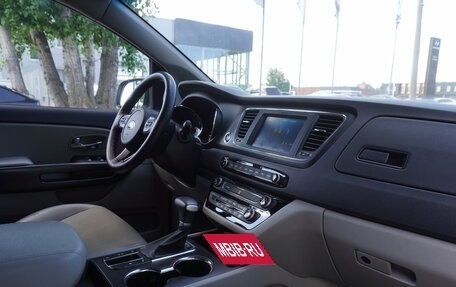 KIA Carnival III, 2020 год, 3 200 000 рублей, 21 фотография
