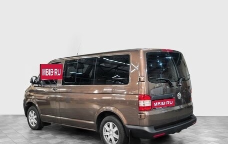 Volkswagen Caravelle T5, 2012 год, 2 229 000 рублей, 4 фотография
