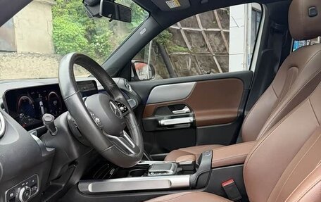 Mercedes-Benz GLB, 2021 год, 1 733 000 рублей, 4 фотография