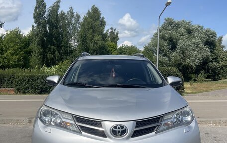 Toyota RAV4, 2014 год, 1 670 000 рублей, 7 фотография