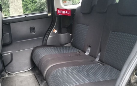 Toyota Roomy I, 2021 год, 1 240 000 рублей, 2 фотография