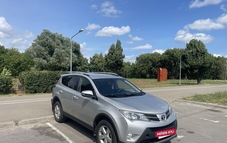 Toyota RAV4, 2014 год, 1 670 000 рублей, 8 фотография