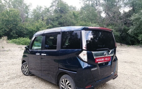 Toyota Roomy I, 2021 год, 1 240 000 рублей, 13 фотография