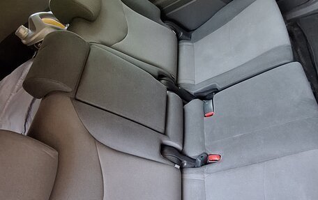 Toyota Prius Alpha I (ZVW40/41), 2012 год, 1 200 000 рублей, 11 фотография