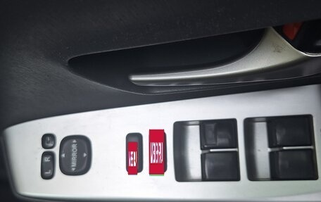 Toyota Prius Alpha I (ZVW40/41), 2012 год, 1 200 000 рублей, 14 фотография