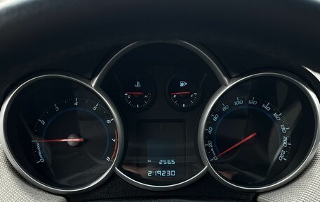 Chevrolet Cruze II, 2012 год, 589 000 рублей, 10 фотография