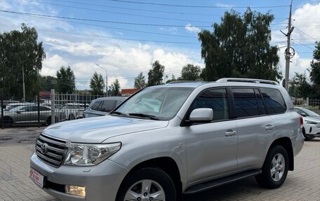 Toyota Land Cruiser 200, 2011 год, 2 490 000 рублей, 2 фотография