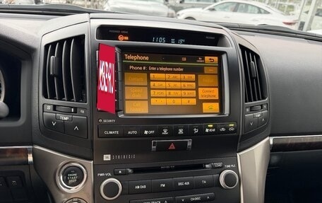 Toyota Land Cruiser 200, 2011 год, 2 490 000 рублей, 10 фотография