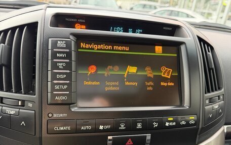 Toyota Land Cruiser 200, 2011 год, 2 490 000 рублей, 13 фотография