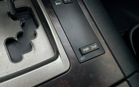 Toyota Land Cruiser 200, 2011 год, 2 490 000 рублей, 19 фотография