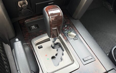 Toyota Land Cruiser 200, 2011 год, 2 490 000 рублей, 17 фотография