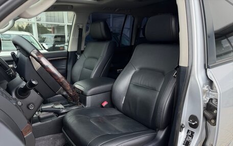 Toyota Land Cruiser 200, 2011 год, 2 490 000 рублей, 20 фотография
