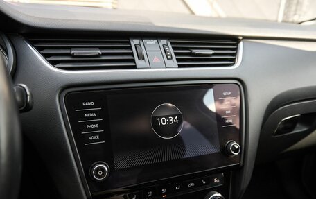 Skoda Octavia, 2017 год, 1 990 400 рублей, 9 фотография