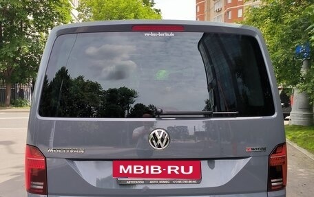 Volkswagen Multivan T6 рестайлинг, 2022 год, 5 890 000 рублей, 5 фотография