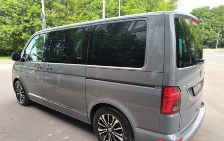 Volkswagen Multivan T6 рестайлинг, 2022 год, 5 890 000 рублей, 22 фотография