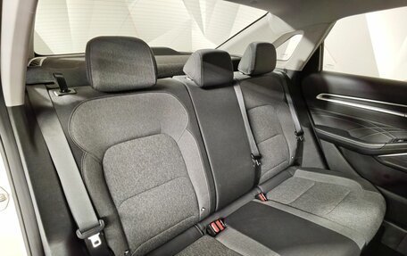 Geely Emgrand, 2023 год, 1 700 000 рублей, 17 фотография
