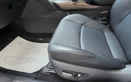 Toyota Harrier, 2020 год, 4 300 000 рублей, 12 фотография