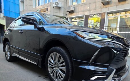 Toyota Harrier, 2020 год, 4 300 000 рублей, 39 фотография