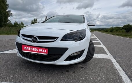 Opel Astra J, 2013 год, 920 000 рублей, 7 фотография